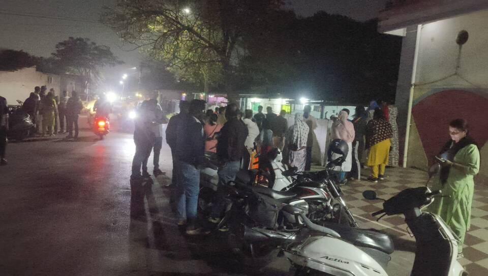 ट्यूशन टीचर ने खुद को आग के हवाले किए,टीचर की जलाकर हुई मौत,पुलिस मर्ग कायम कर विवेचना में जुटी