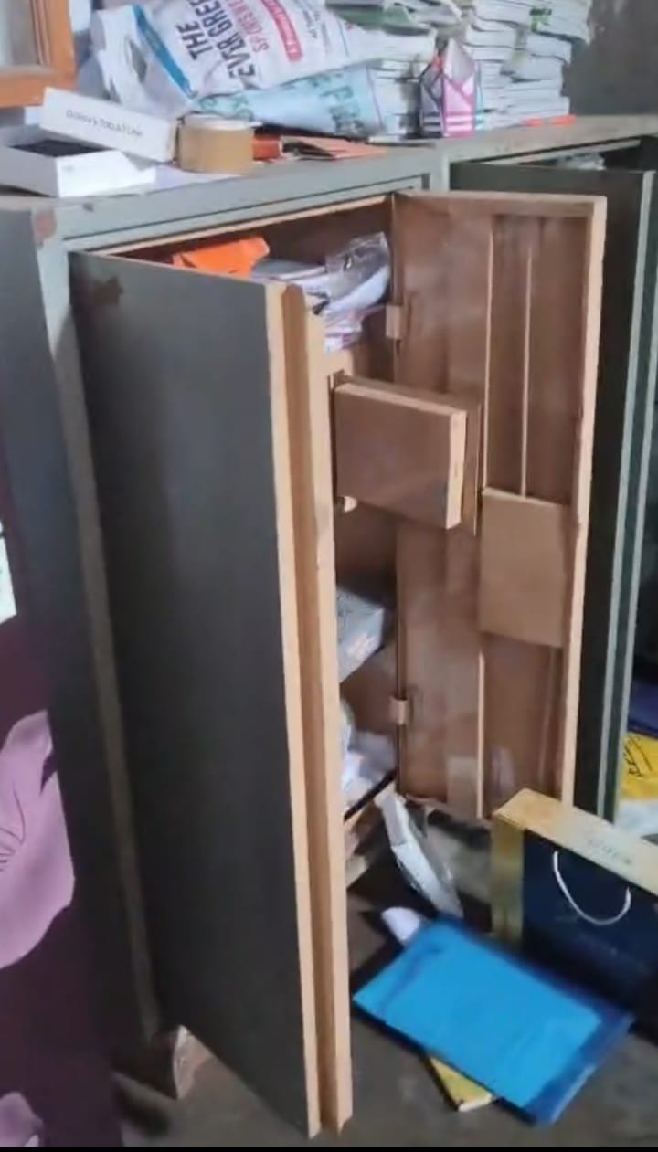 Old school records and hard disks containing 10 CPUs stolen