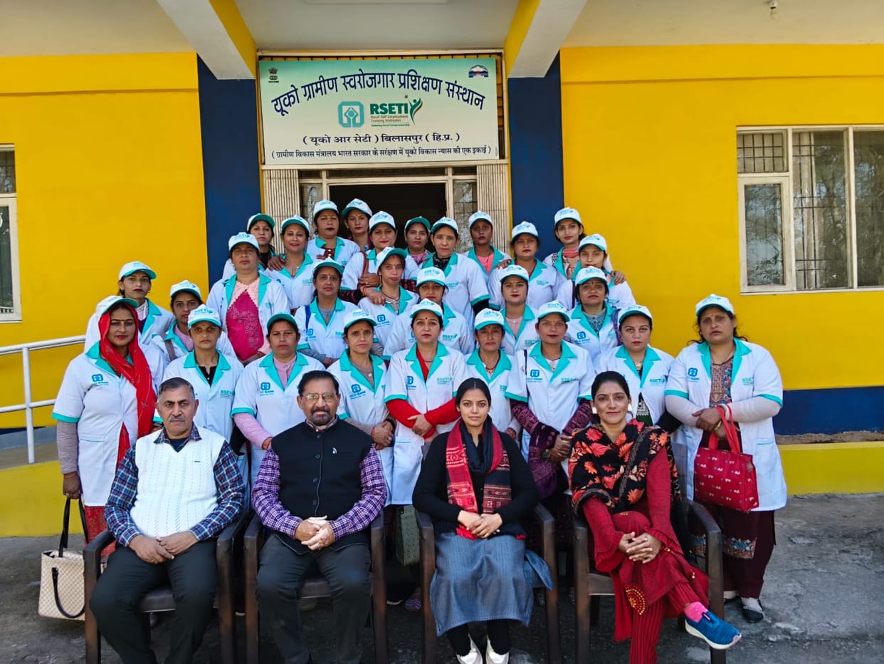 30 women in Bilaspur learnt the skills of fast food business