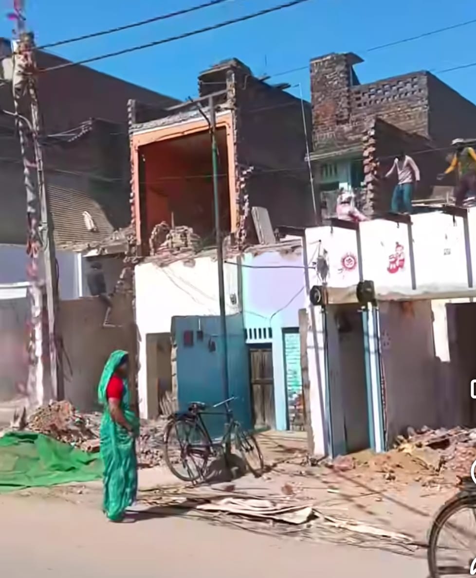 Widening of intersection angers traders, demands for Baberu bypass raised
