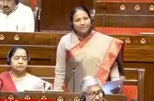 Demand for stoppage of trains at Phaphund station in Parliament