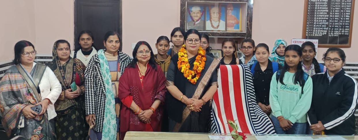 The mantra of fearless life given to the girl students