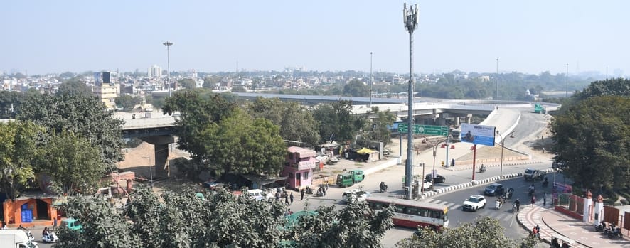 Sports arenas will be built at three locations along the Green Corridor, providing entertainment and sports facilities.