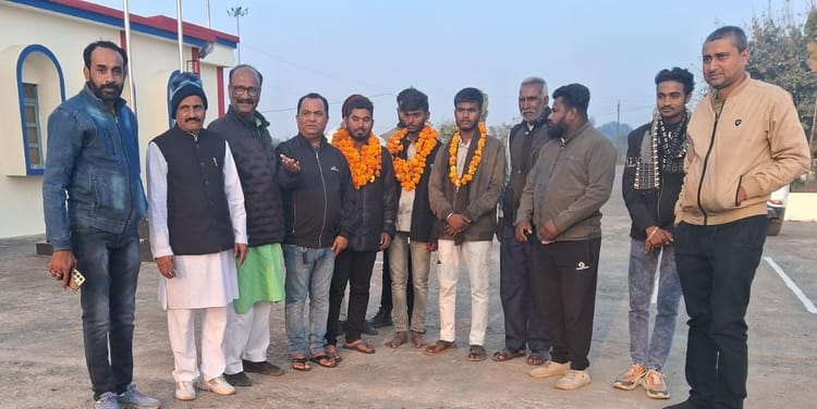 Shahdol News: सीएम काफिले को काला झंडा दिखाने पर कार्रवाई, नाबालिग की परीक्षा छूटी