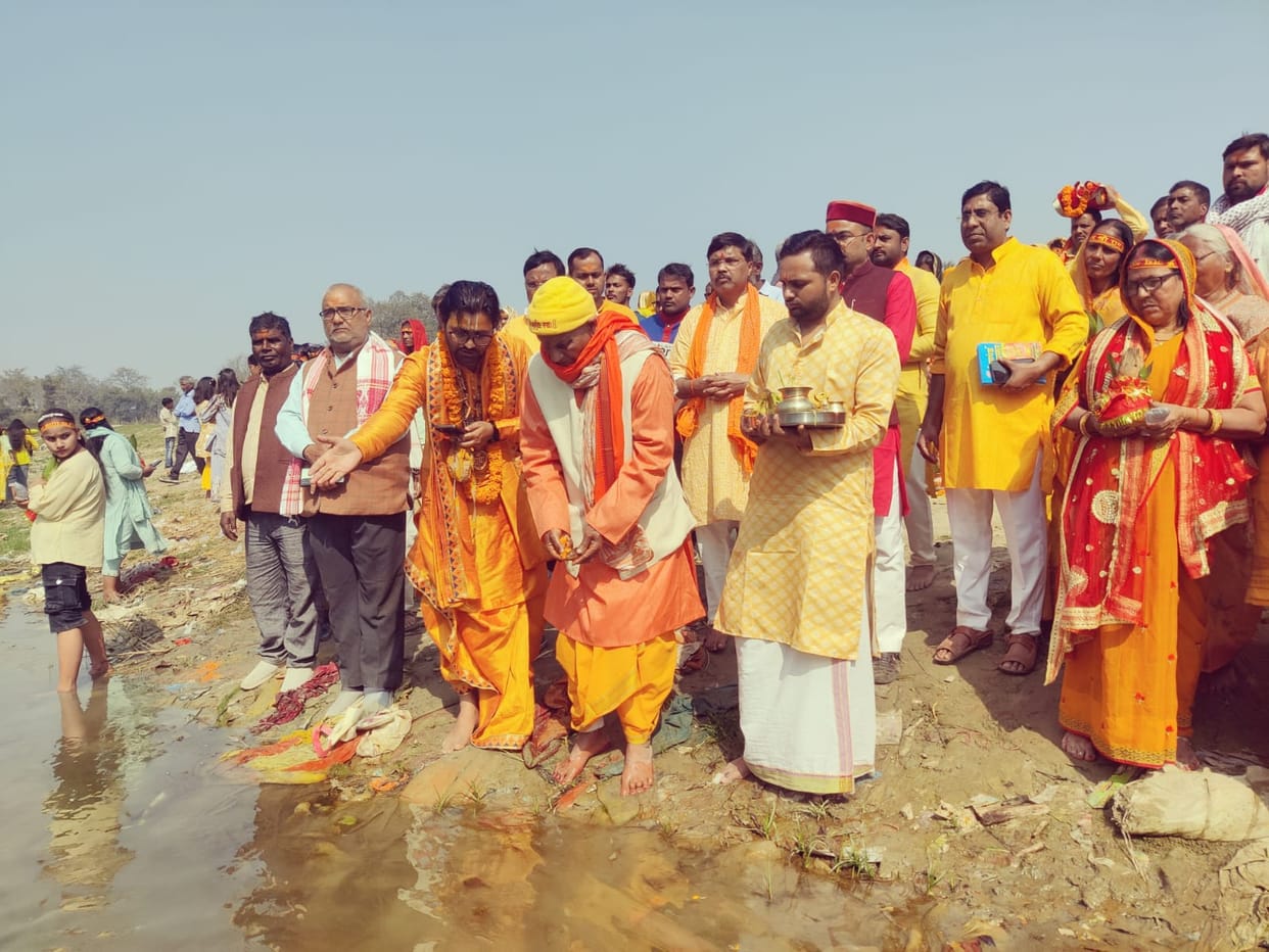 Shrimad Bhagwat Katha begins with Kalash Yatra