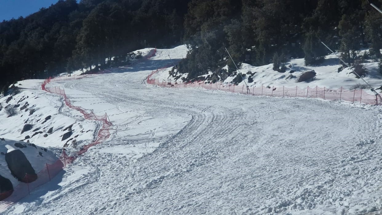 Auli is ready for skiing, teams are arriving