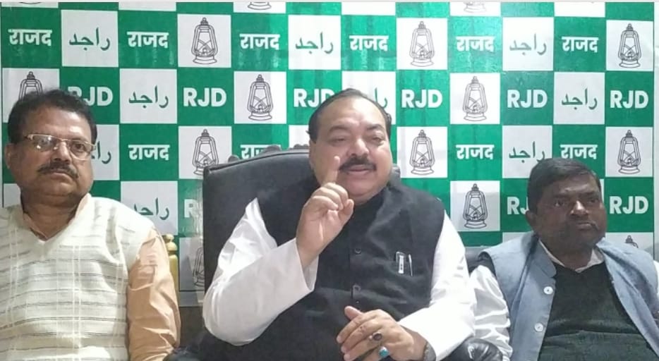 Bihar News: जातीय हिंसा और दुष्कर्म मामलों पर बोले फातमी, बिहार में 1990 से भी पहले का दौर चल रहा है