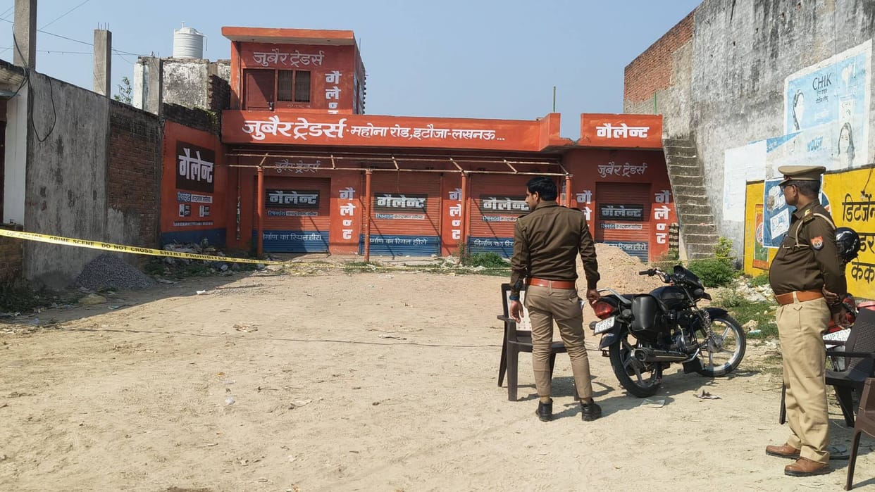 Five thousand kilograms of firecrackers recovered from warehouse, FIR against three brothers
