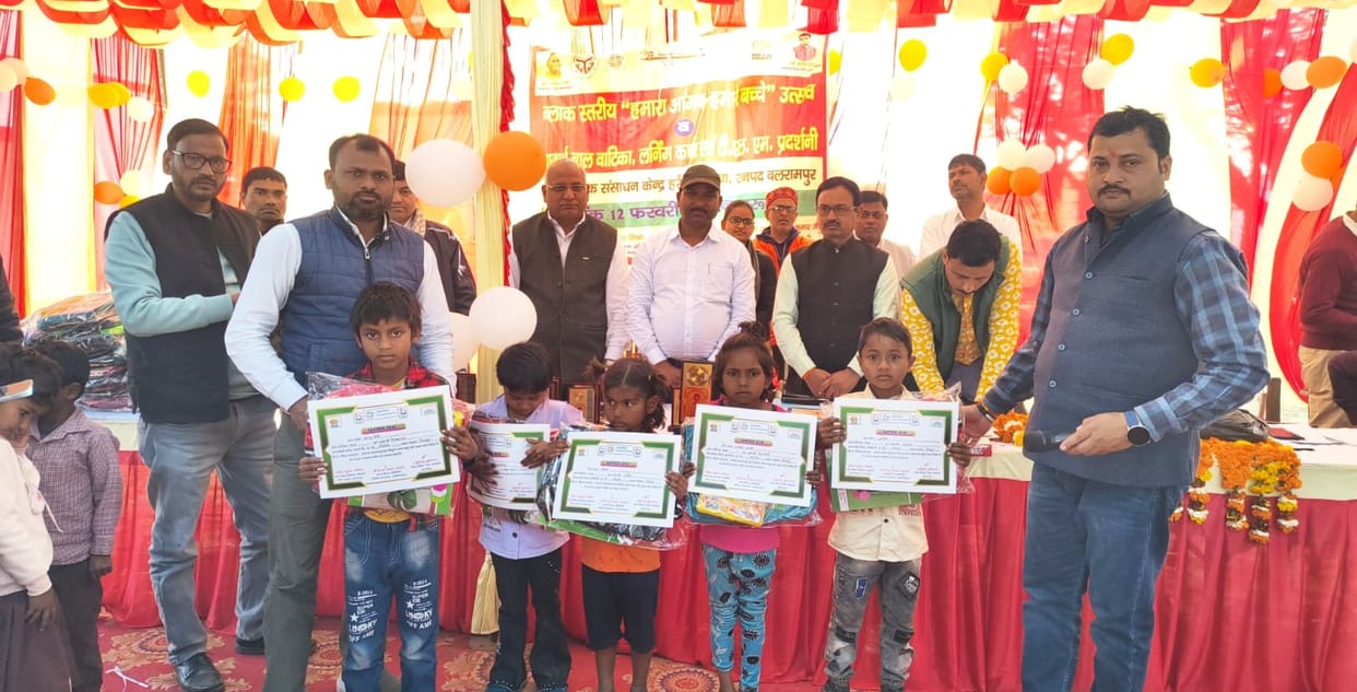Students and Anganwadi workers displayed creativity