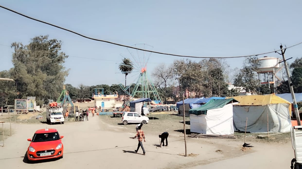 With Bol Bam, the canal track road became Shiva-filled.