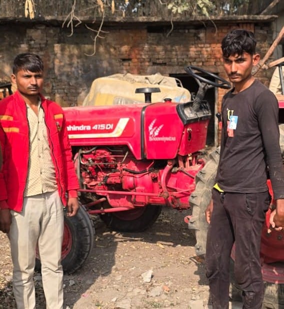Girwan police arrested two brothers who were involved in tractor theft.