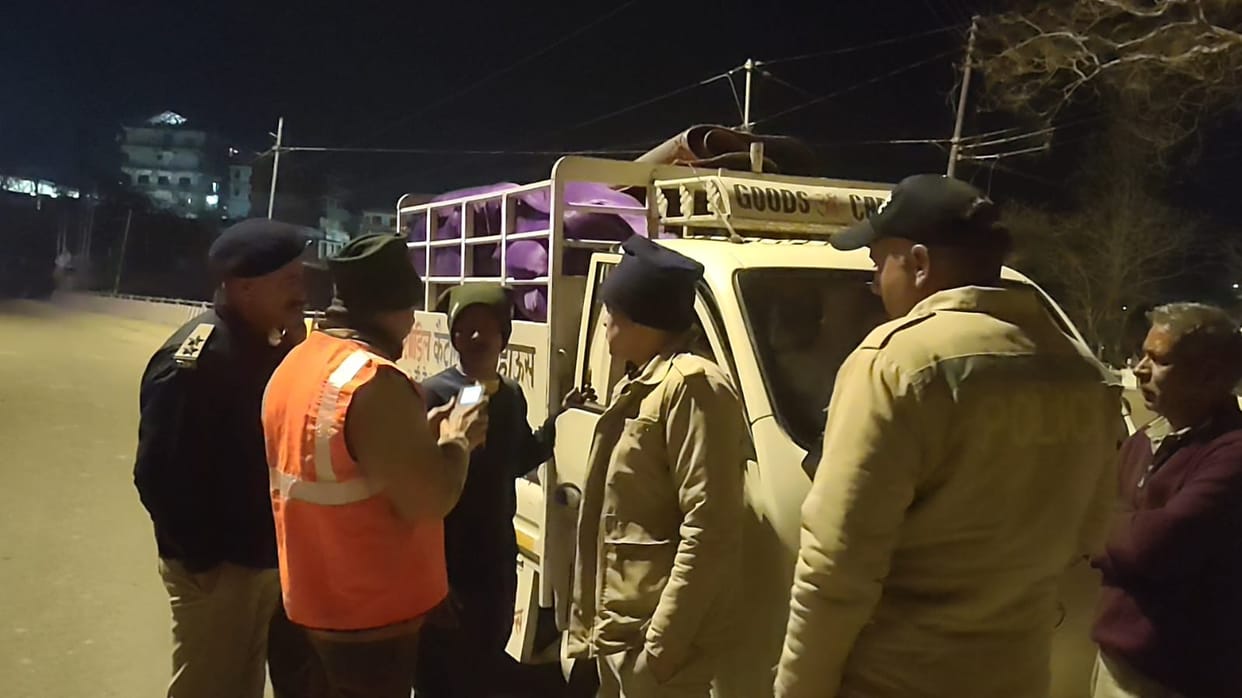 Strict action against violation of traffic rules, 33 challans issued
