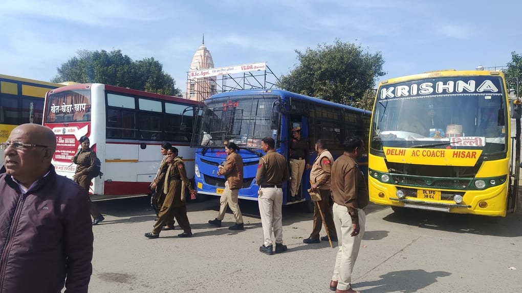 Roadways buses ply under police protection, TM takes charge