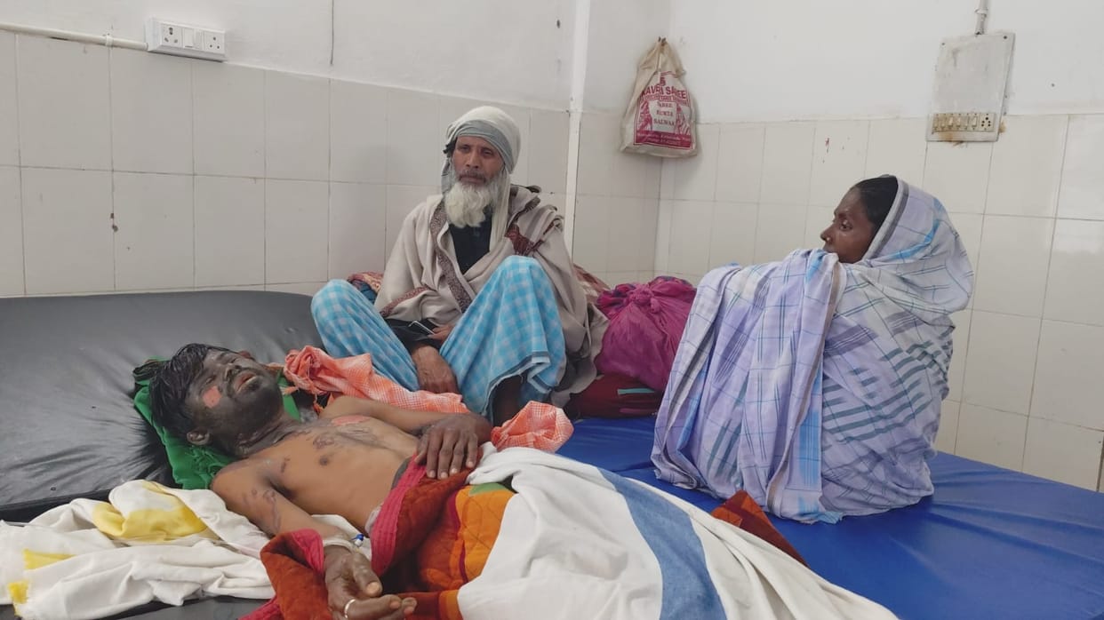 Wife throws boiling oil on husband, accuses him of attempted murder