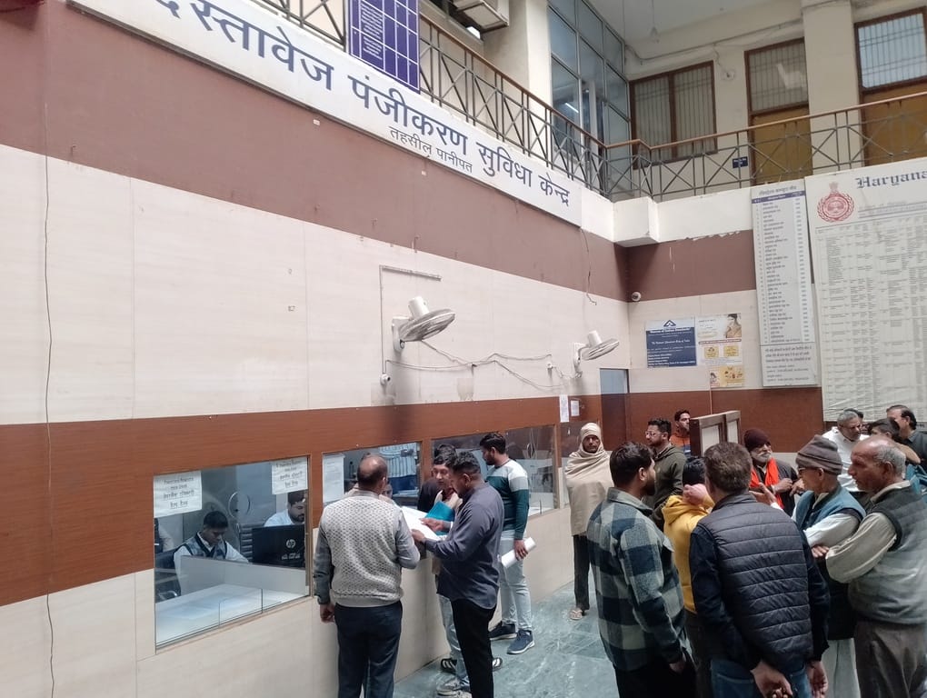 Permanent Bandhu on work after three days strike, 117 registrations done, people got relief