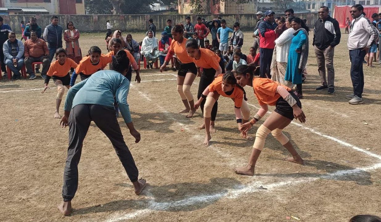 Players performed brilliantly in the 42nd Sports Competition