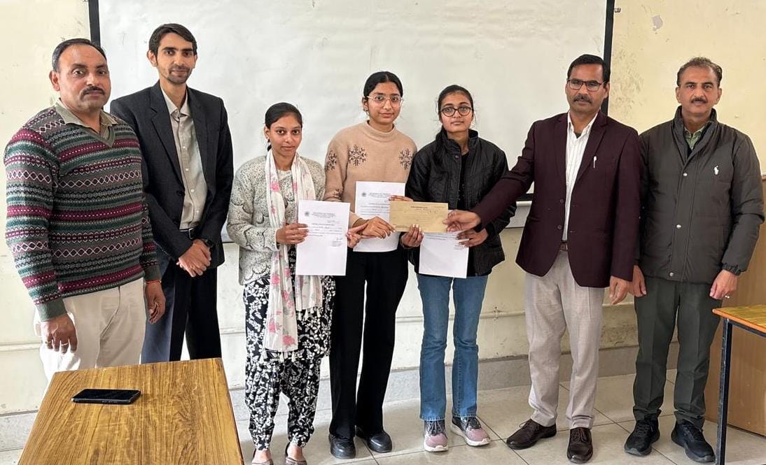 The team of Himanshi, Saksham and Aarushi came first in the quiz competition.