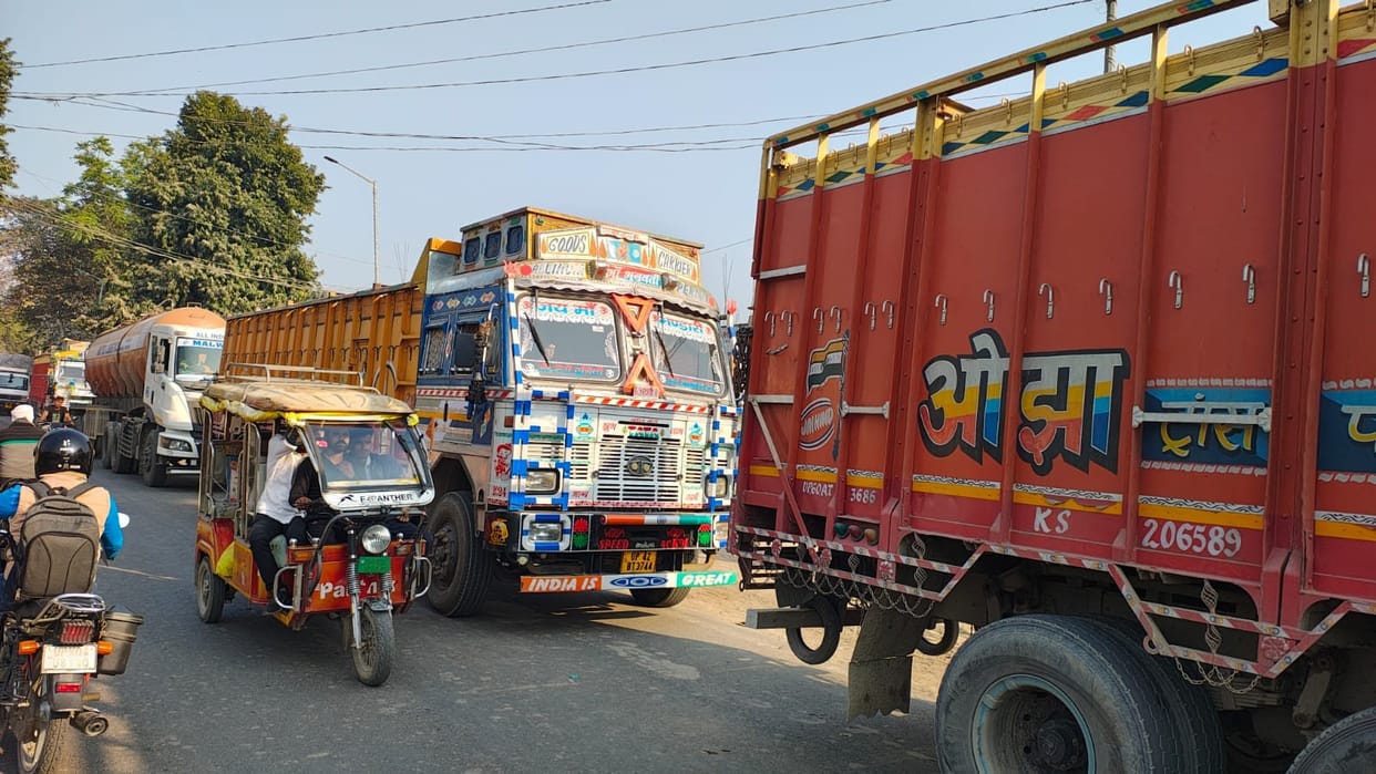 Two days later, traffic jam resurfaces on NH-31, with vehicles stranded for 7 hours and 20 km.