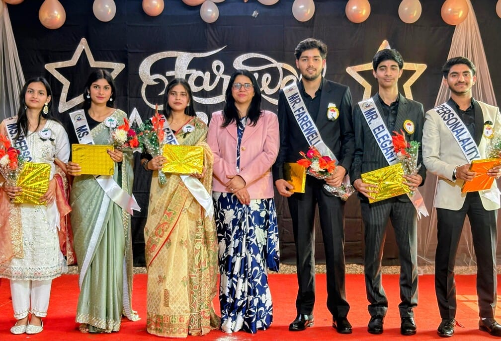 Ayush became Mr. and Anjana became Miss Farewell