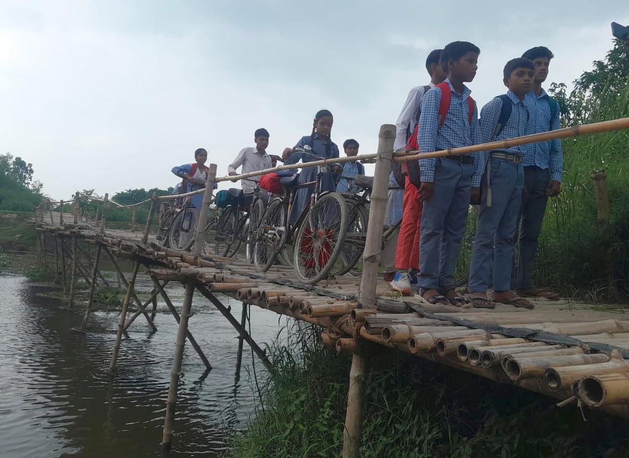 Gift of five permanent bridges to Sitapur