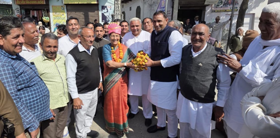 Foundation stone laid for a road to be built at a cost of Rs 30 lakh in Kumaspur
