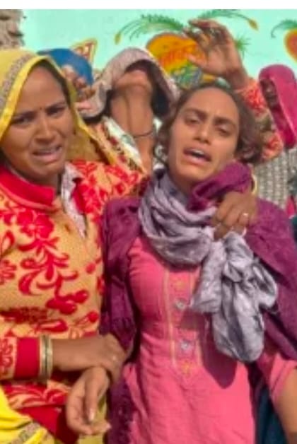दौसा भाई की मौत के बाद विलाफ करती बहन