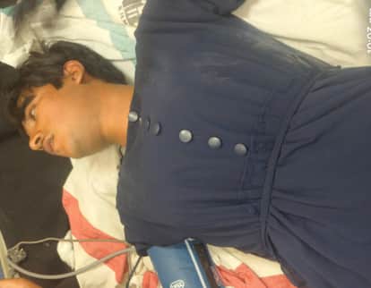 lover had come to meet his girlfriend wearing girl dress in Bihar villagers beat him