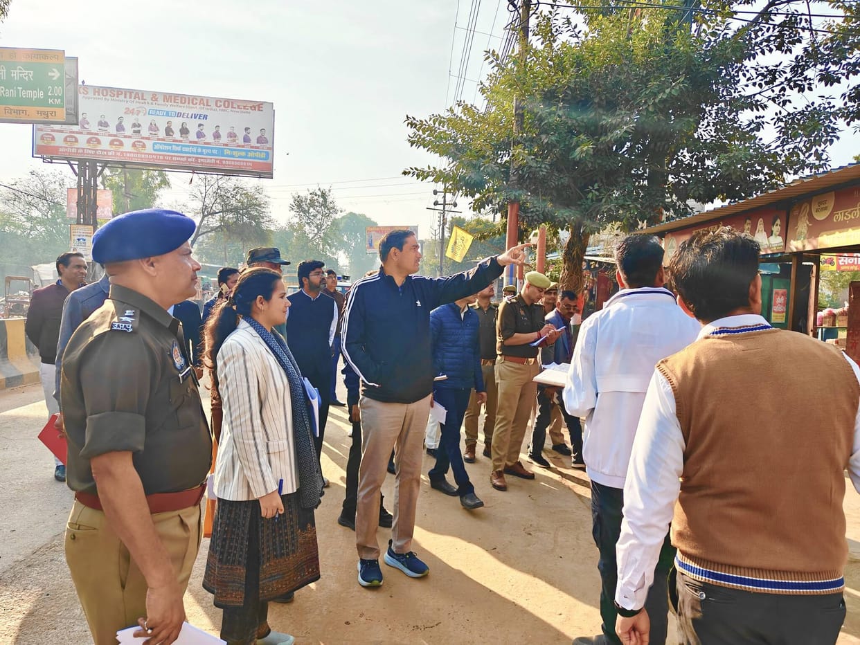 Holi preparations intensify in Barsana, with DM arriving to inspect