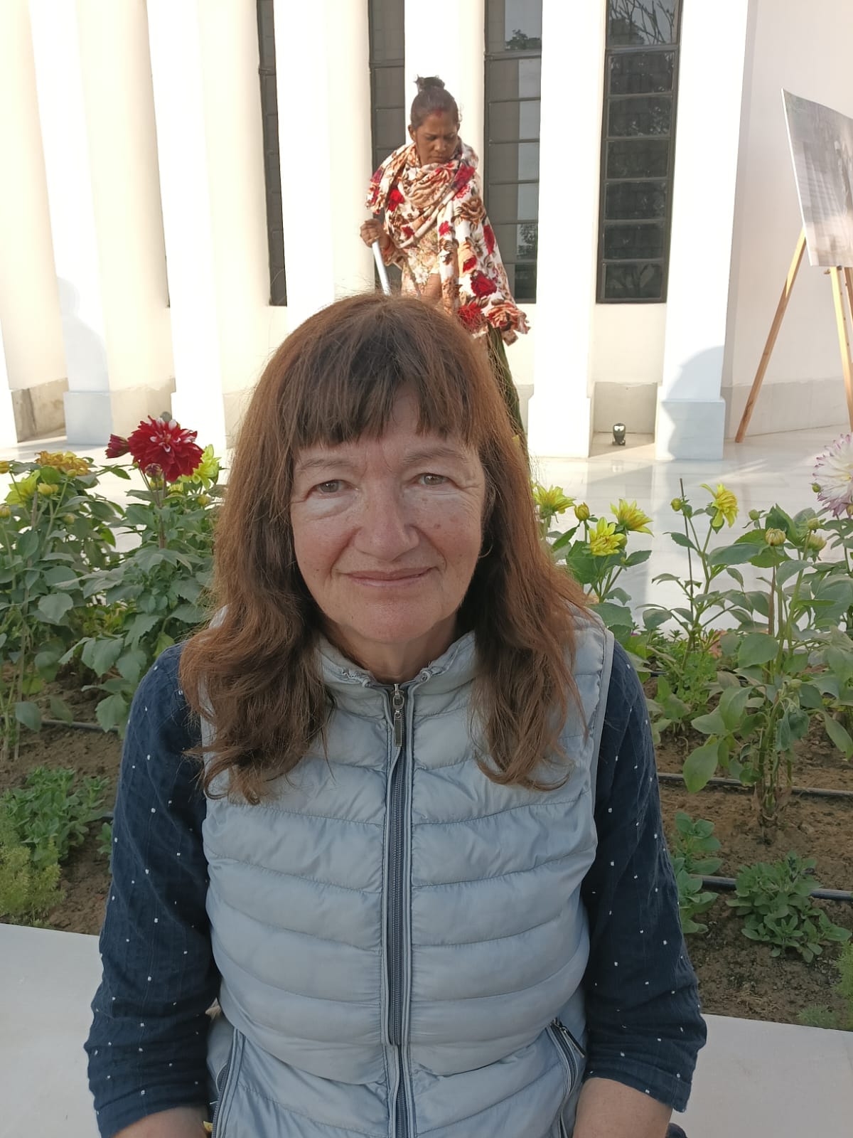 Practitioners from India and abroad immersed in meditation with a sense of oneness