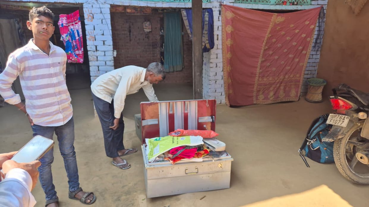 Locks of four houses broken, Rs 5 lakh stolen from farmer's house