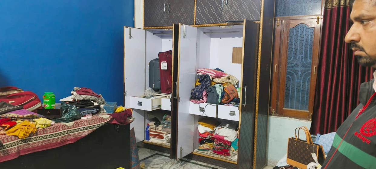 Cash and jewellery worth Rs 40 lakh stolen from liquor baron's house
