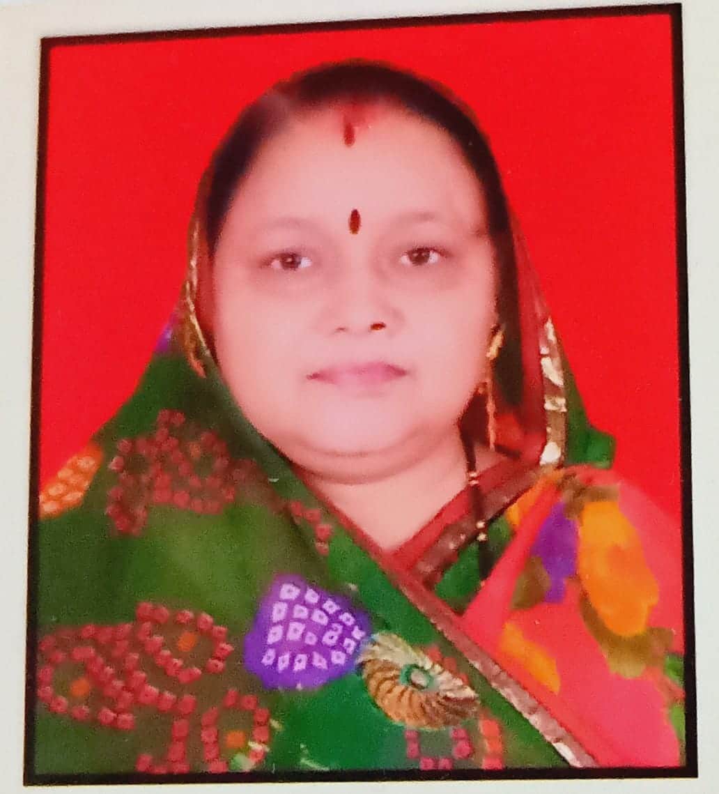 महिला दो दिनों से डबरा में पंडित प्रदीप मिश्रा की कथा सुन रही थी