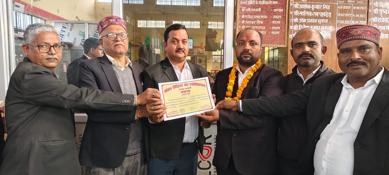 Satyadev Mishra became the president of the Oath Commissioners Association.