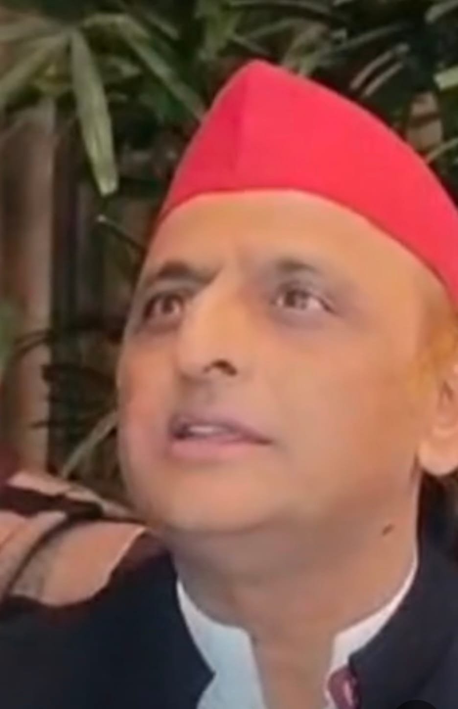 In UP, the palms are hot, the police are soft: AkhileshIn UP, the palms are hot, the police are soft: Akhilesh