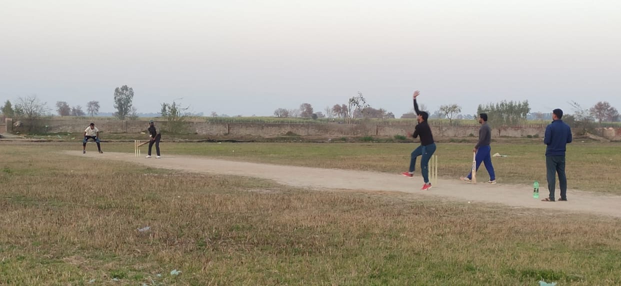 The team from Mandothi village qualified for the group.