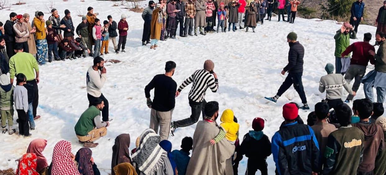 Srinagar, Snow Festival, Army Organised in Kiyatson