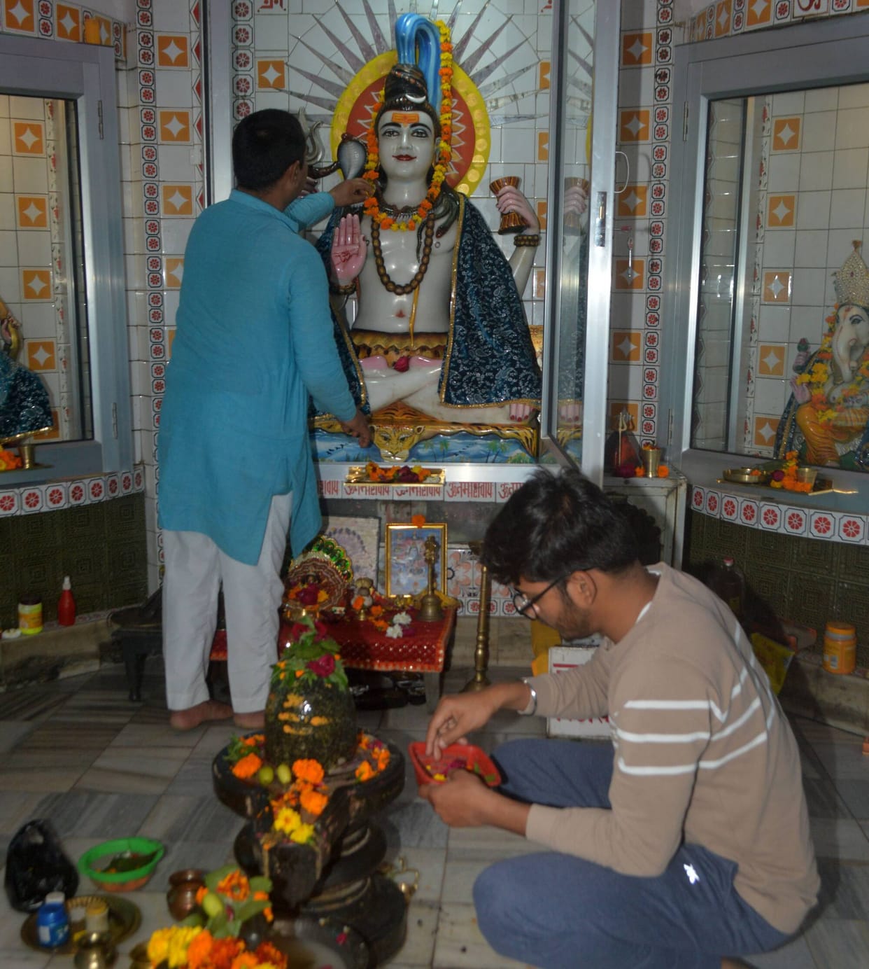 Worship of Lord Shiva and Goddess Parvati will take place for four hours from the evening.