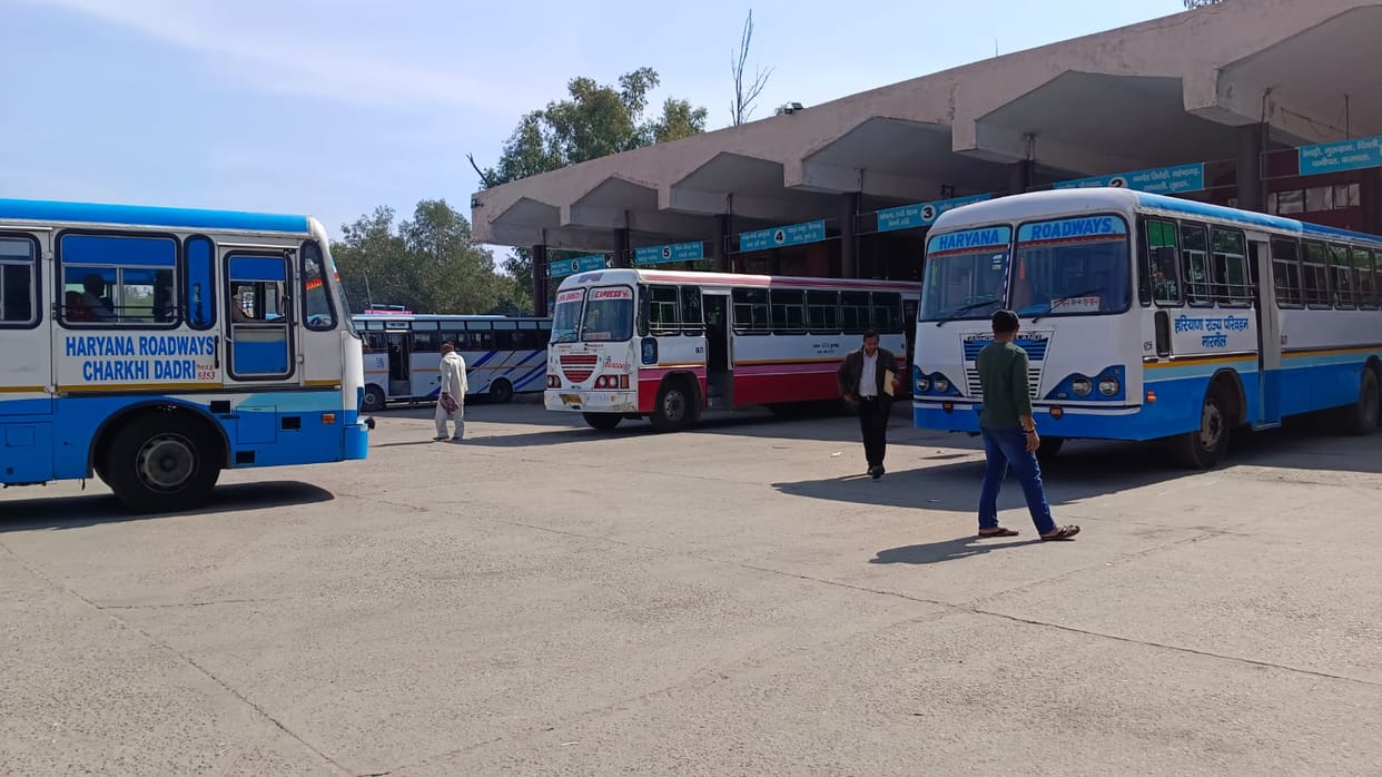 Buses leave for Rambas village in the afternoon.