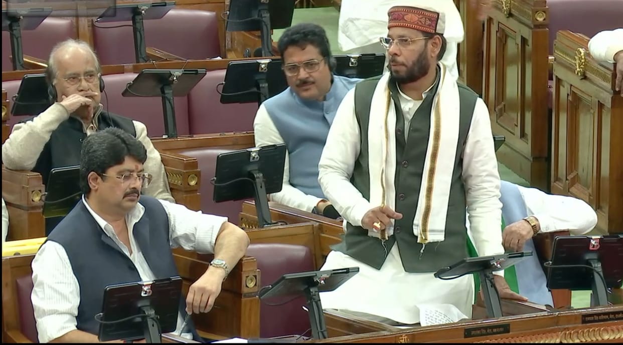 Ganga Expressway incident raised in the Assembly