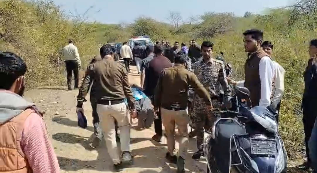 शिवपुरी में दिनदहाड़े वकील की हत्या