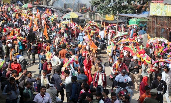 The steps of the Kanwariyas moved forward on the path of faith.
