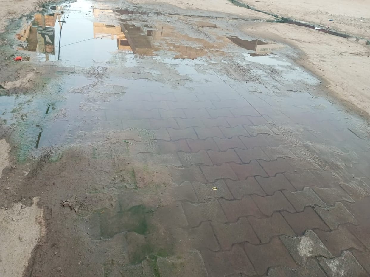 Contaminated water accumulated near the tehsil office, increasing people's problems