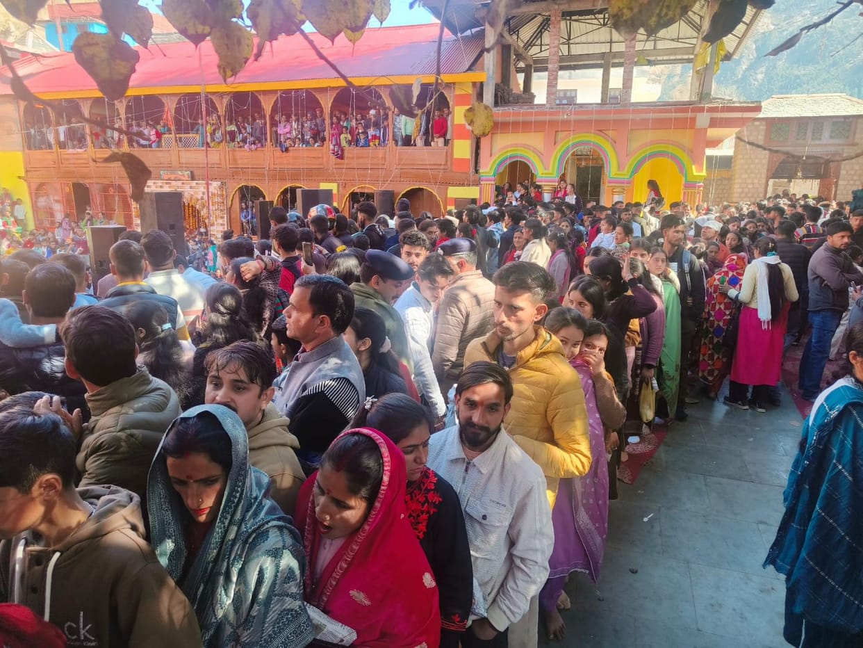 The queues started forming early in the morning, and chants of "Har Har Mahadev" resonated throughout the Chandrashekhar Temple in Saho.