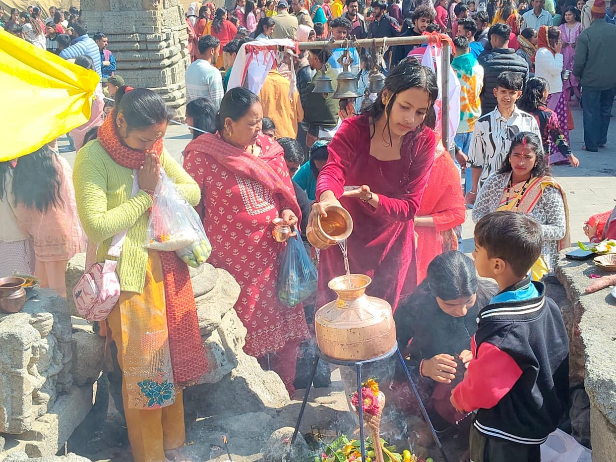 Chanting of Har Har Mahadev resonated in Champawat on Mahashivratri.