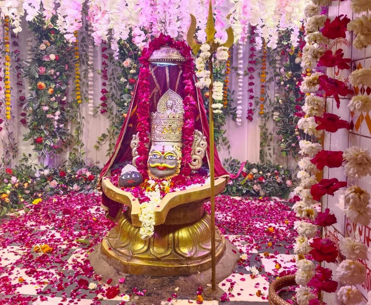 The chants of Bam-Bam Bhole resonated in the Shiva temples.