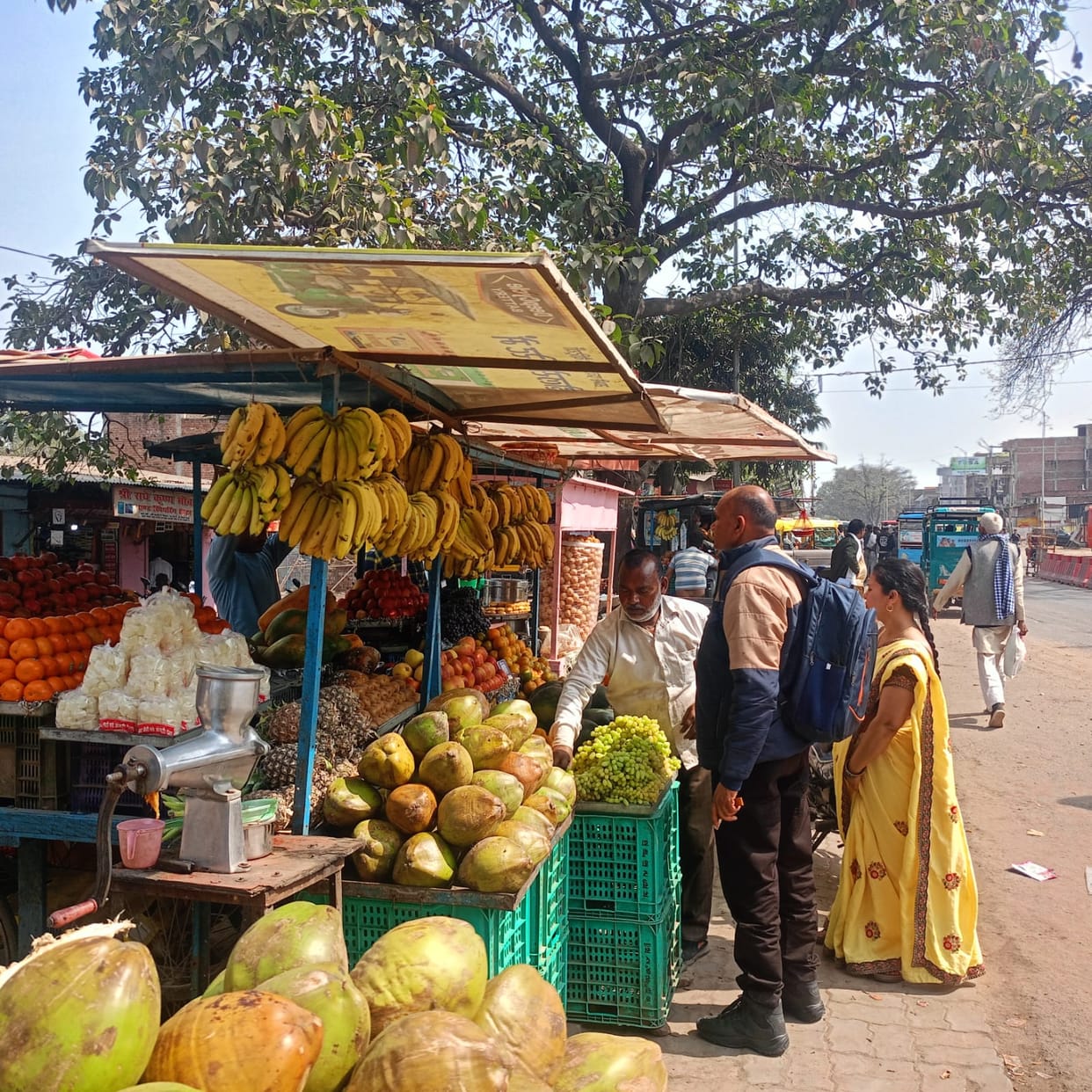 Fruit prices skyrocket during the wedding season