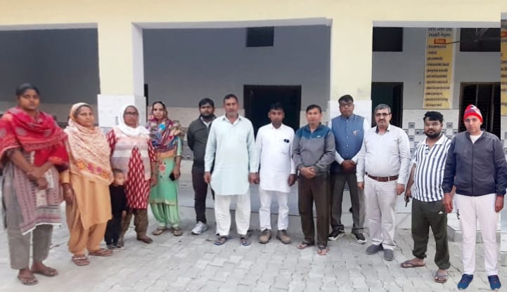 Tribute paid to the martyrs of Pulwama