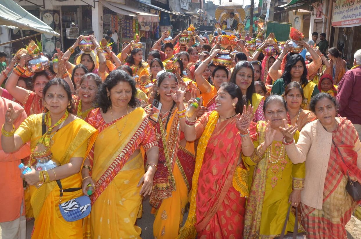 The story of Shiva Mahapuran begins with the Kalash Yatra.