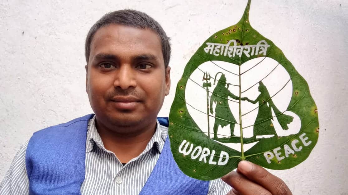 लीफ आर्टिस्ट मधुरेंद्र कुमार