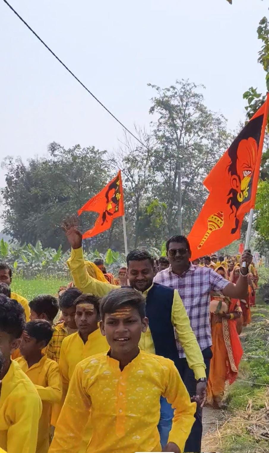 Kalash Yatra taken out on the foundation day of Shiva temple